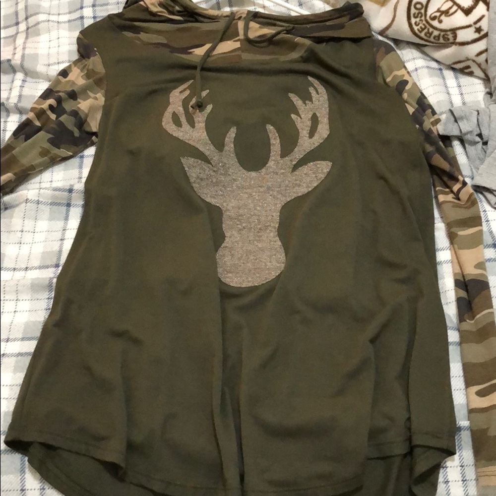 Long sleeve shirt with hood